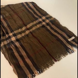 Burberry scarf
